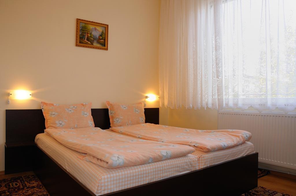 Sakutski House Chisarja Pokoj fotografie